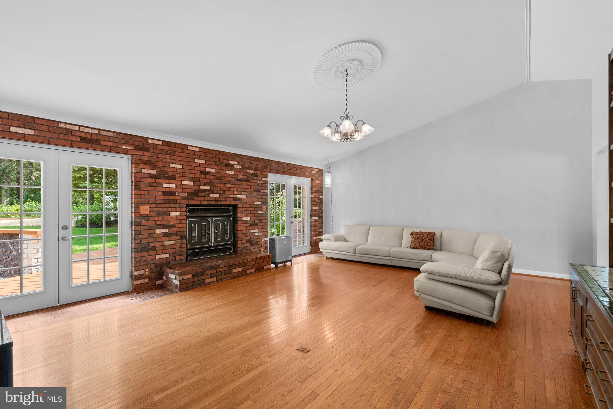 GLENWOOD ESTATES - Residential