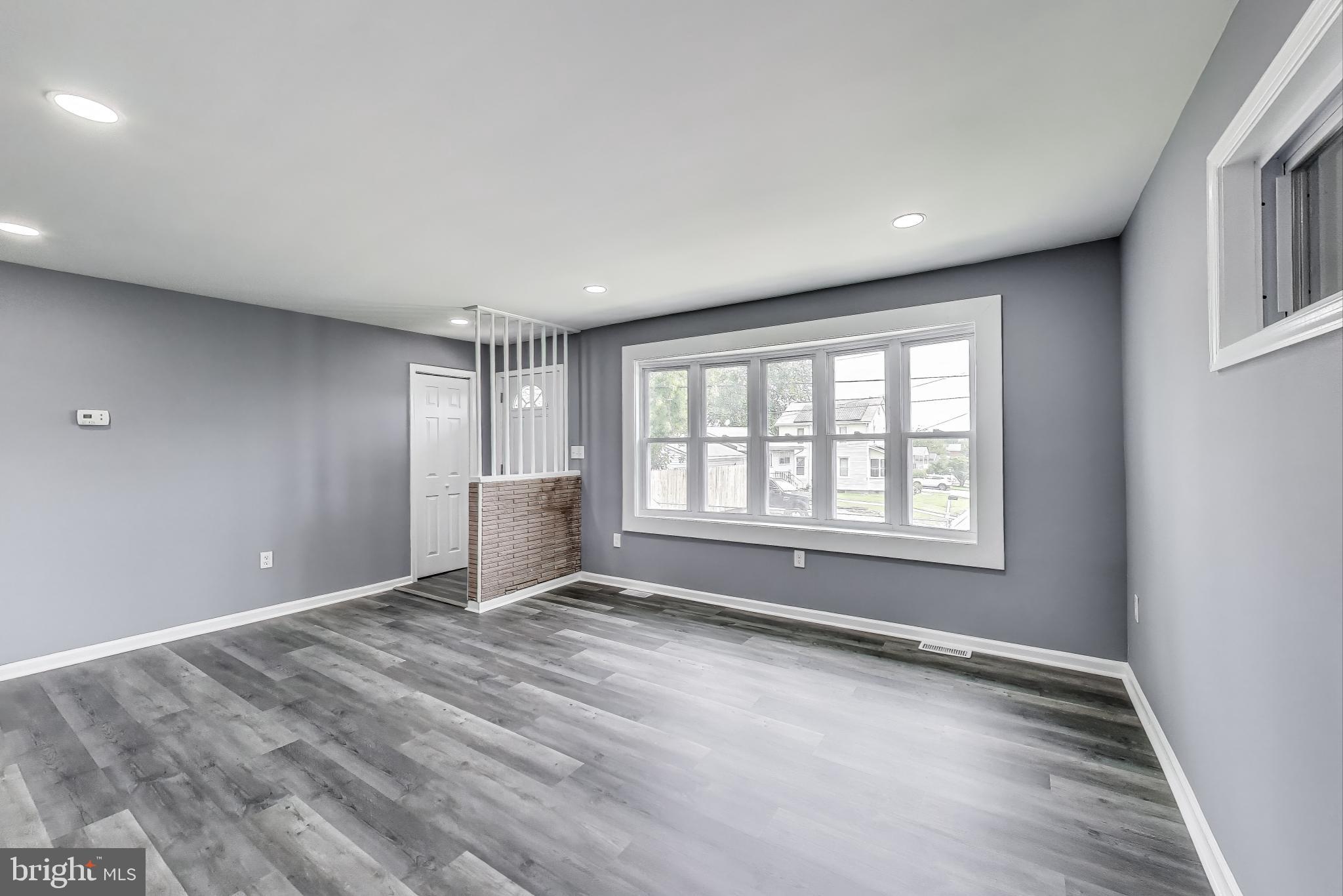 LANDSDOWNE - Residential