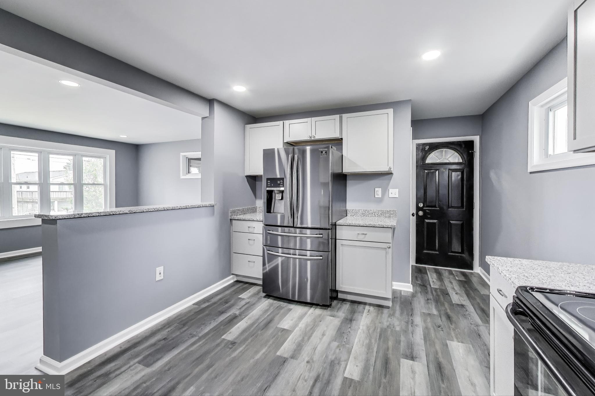 LANDSDOWNE - Residential