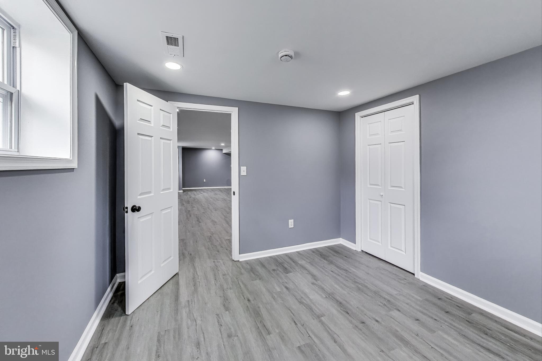 LANDSDOWNE - Residential