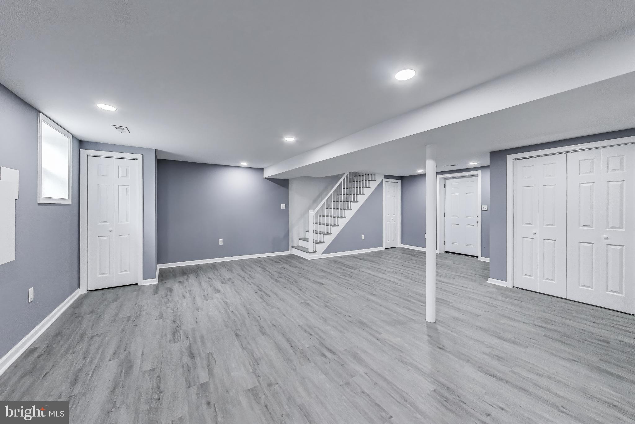 LANDSDOWNE - Residential