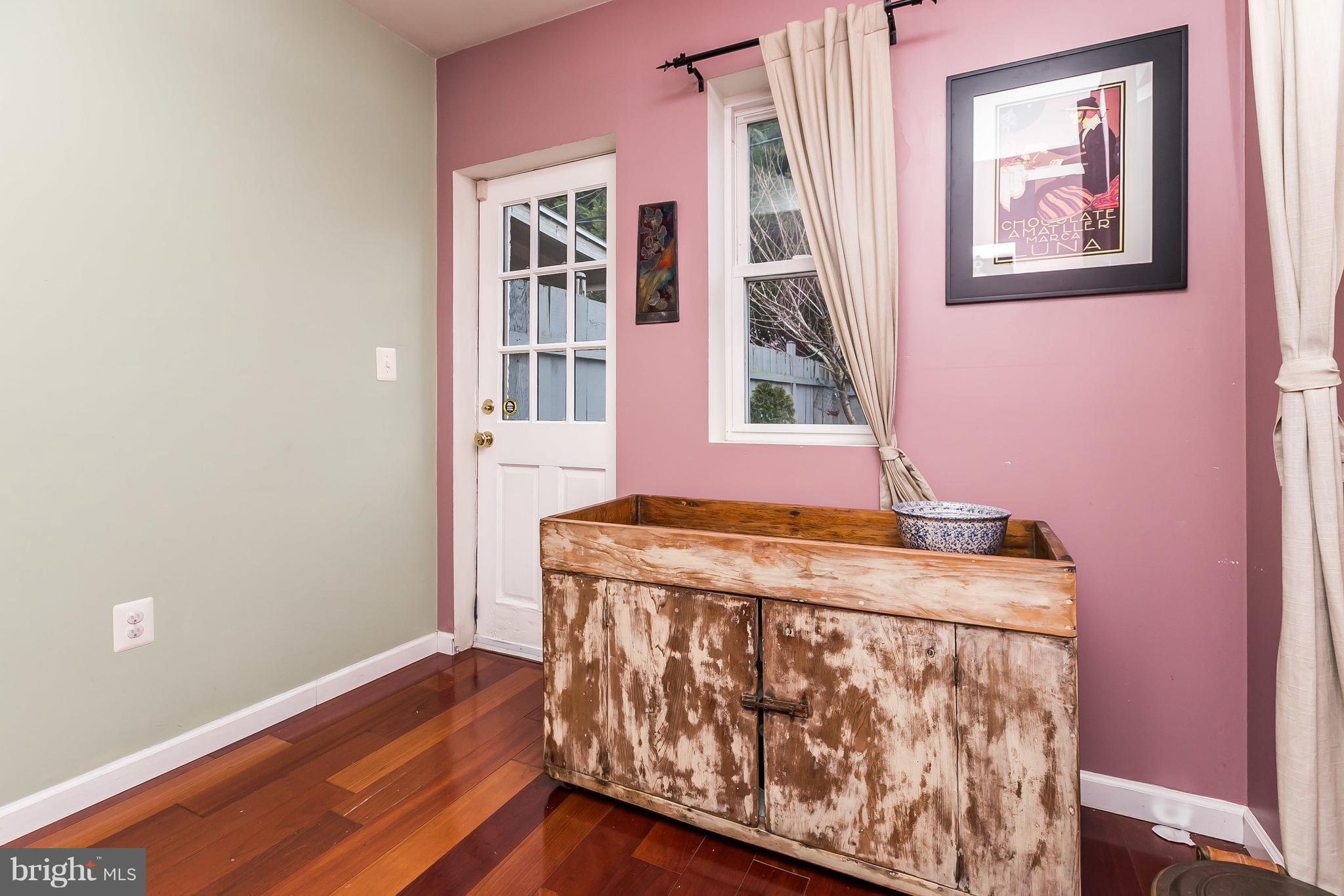 HAMPDEN HISTORIC DISTRICT - Residential