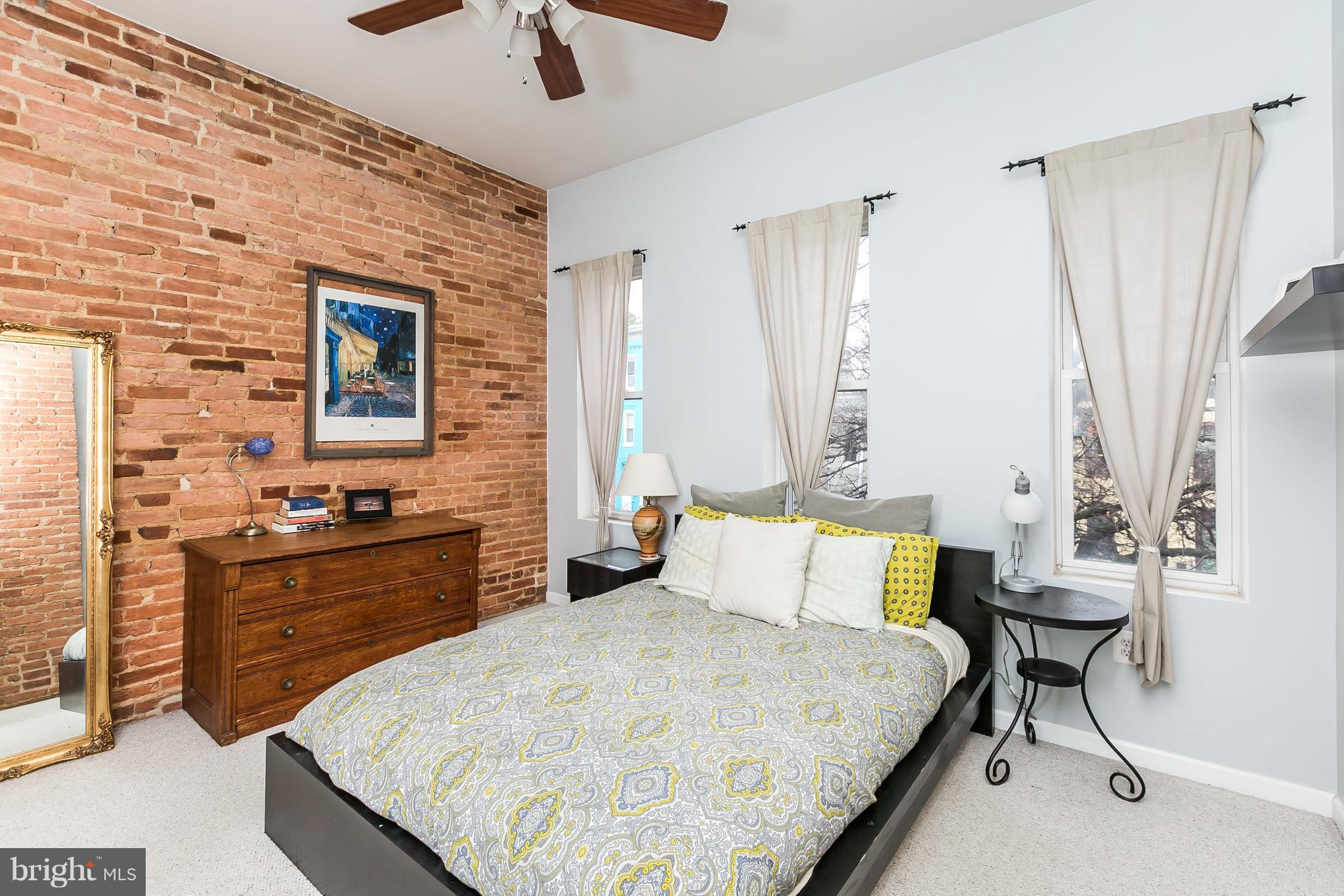 HAMPDEN HISTORIC DISTRICT - Residential