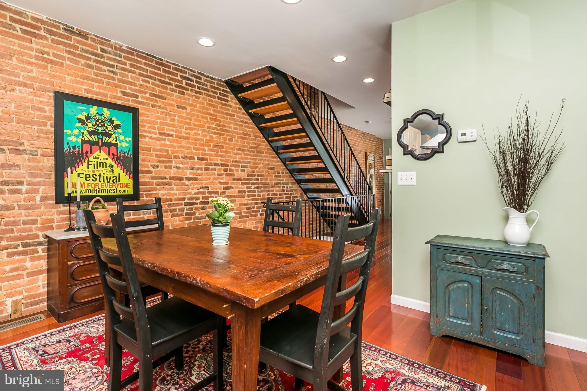 HAMPDEN HISTORIC DISTRICT - Residential