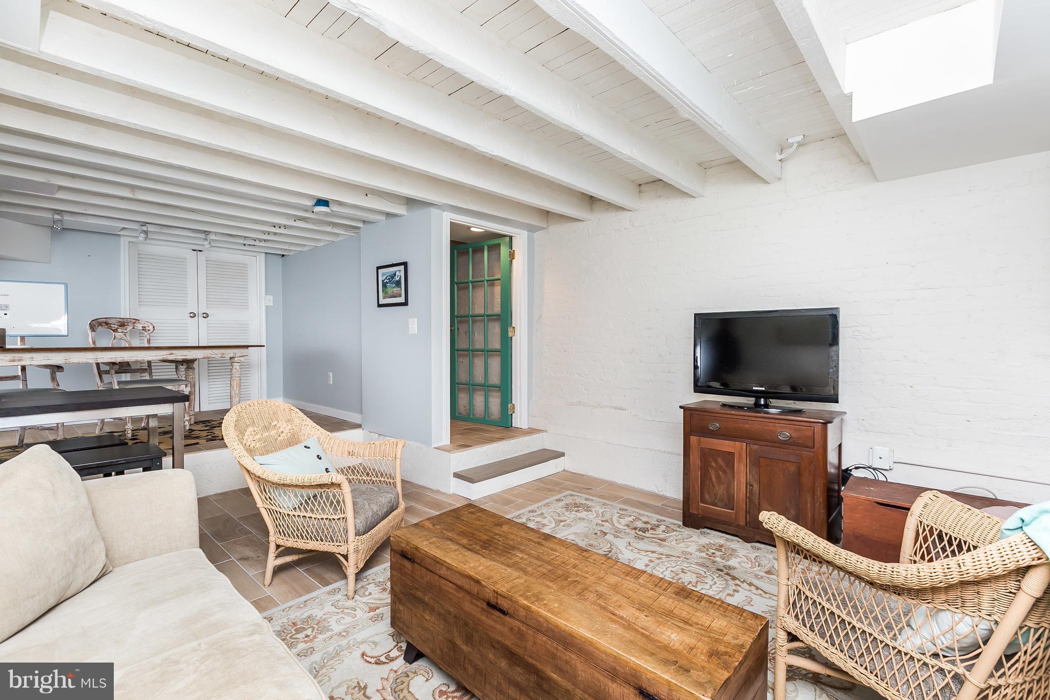 HAMPDEN HISTORIC DISTRICT - Residential