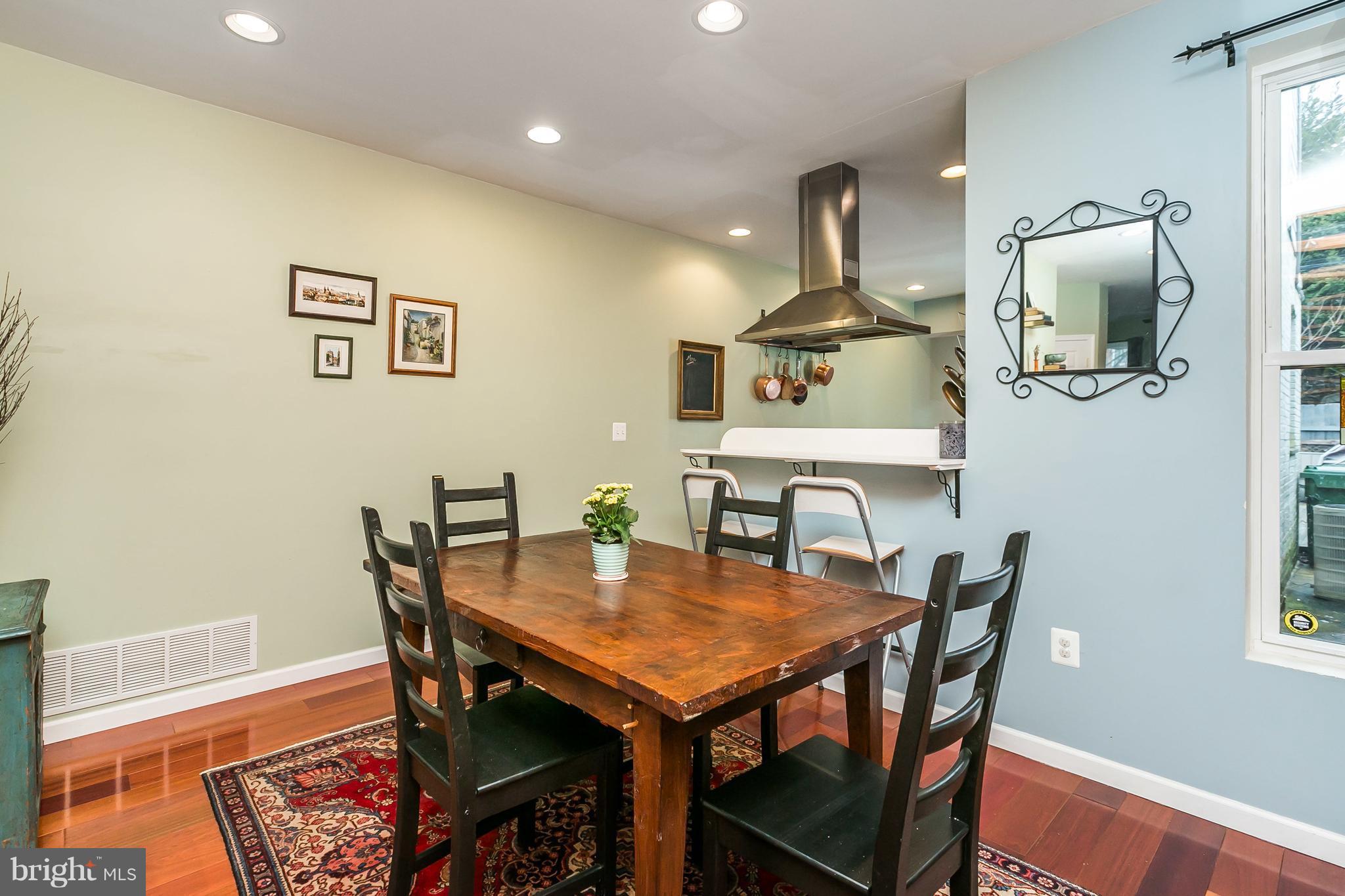 HAMPDEN HISTORIC DISTRICT - Residential