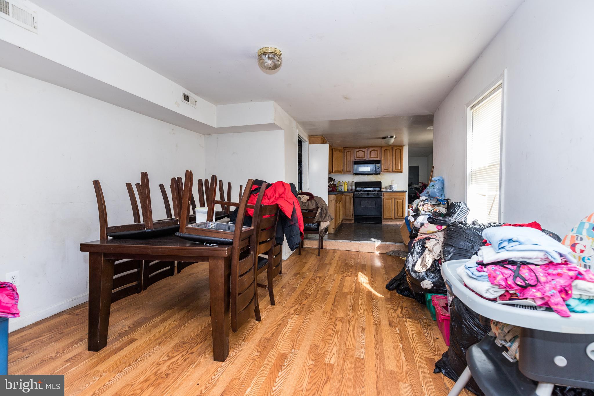 OAKENSHAWE - Residential