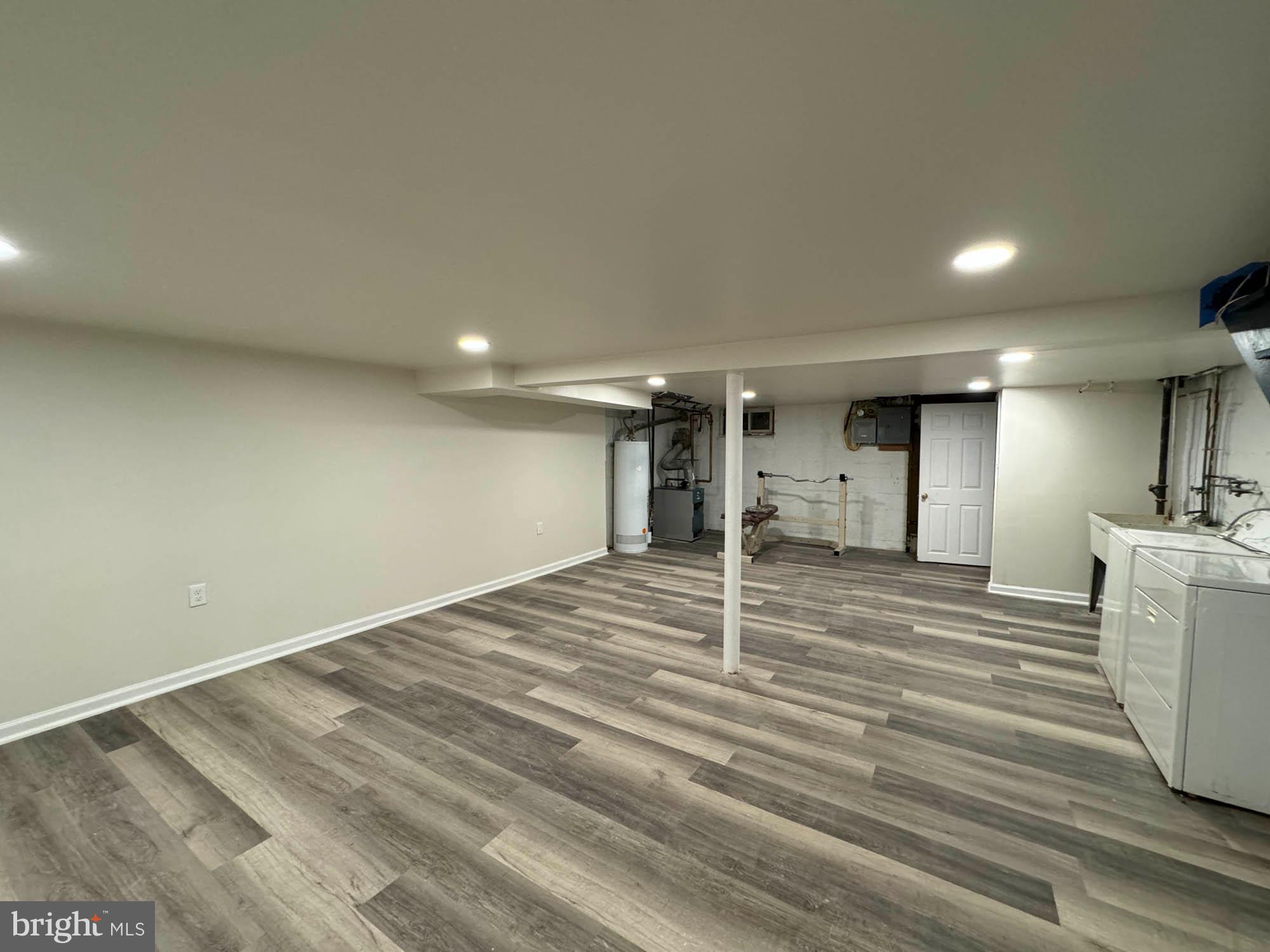 GREENSPRING - Residential