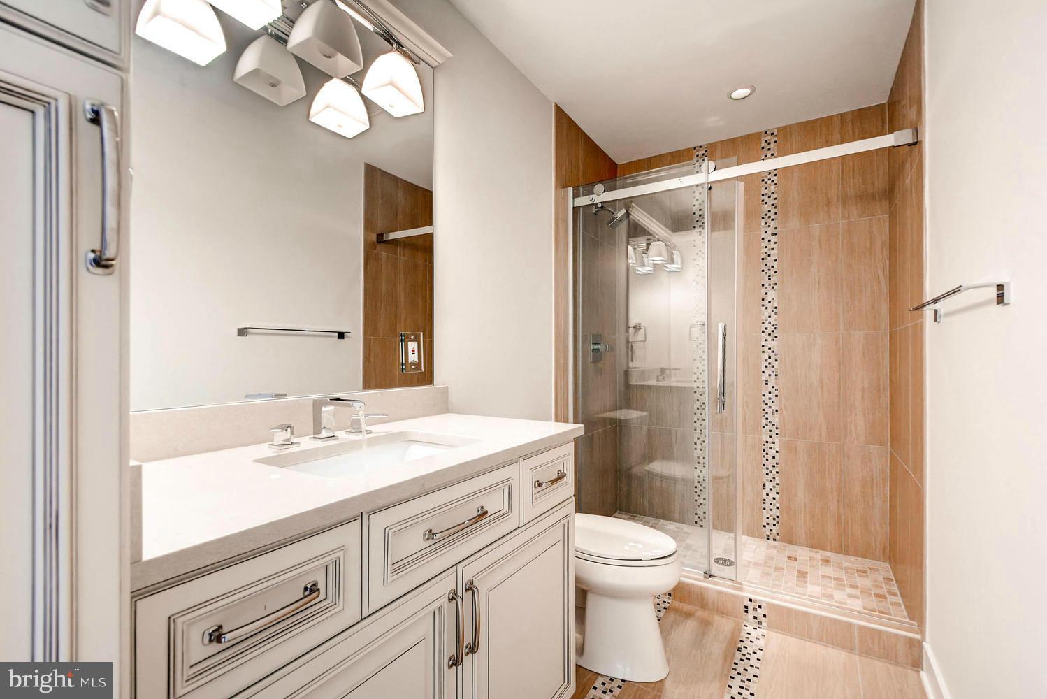 WOODWARD - Residential