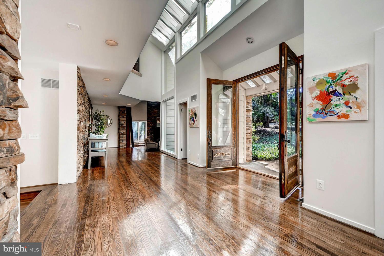 WOODWARD - Residential