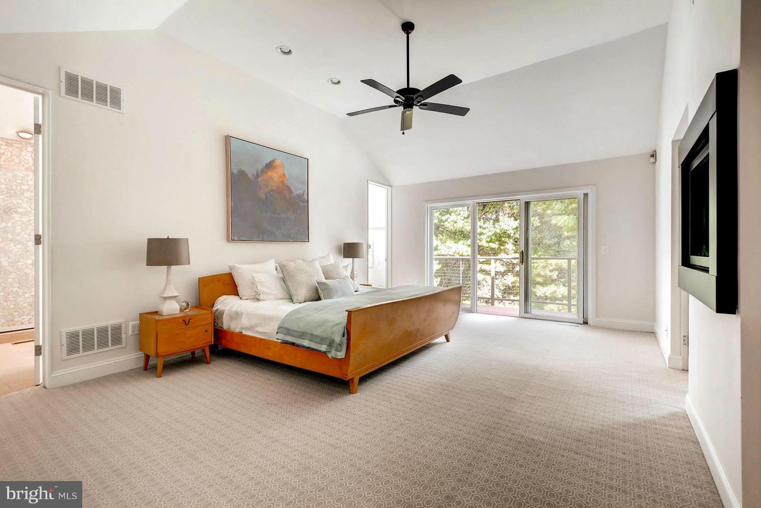 WOODWARD - Residential