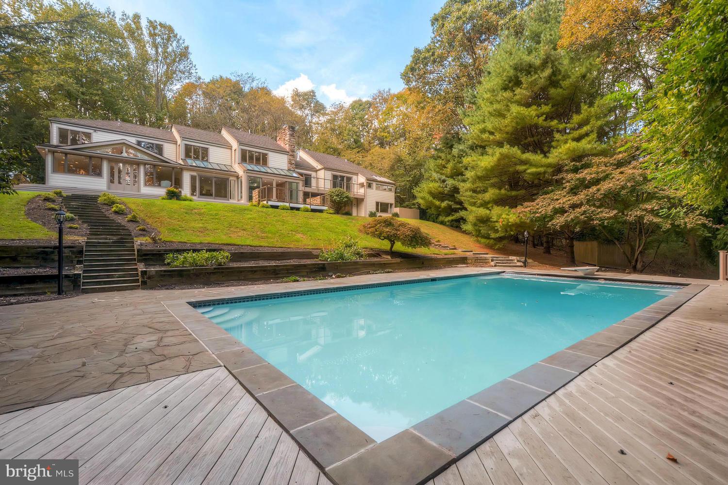 WOODWARD - Residential