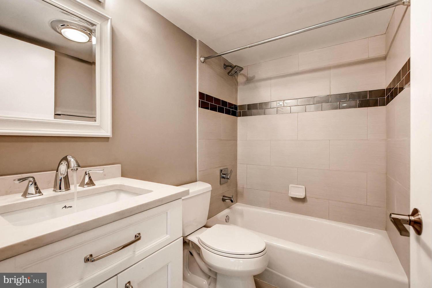 WOODWARD - Residential