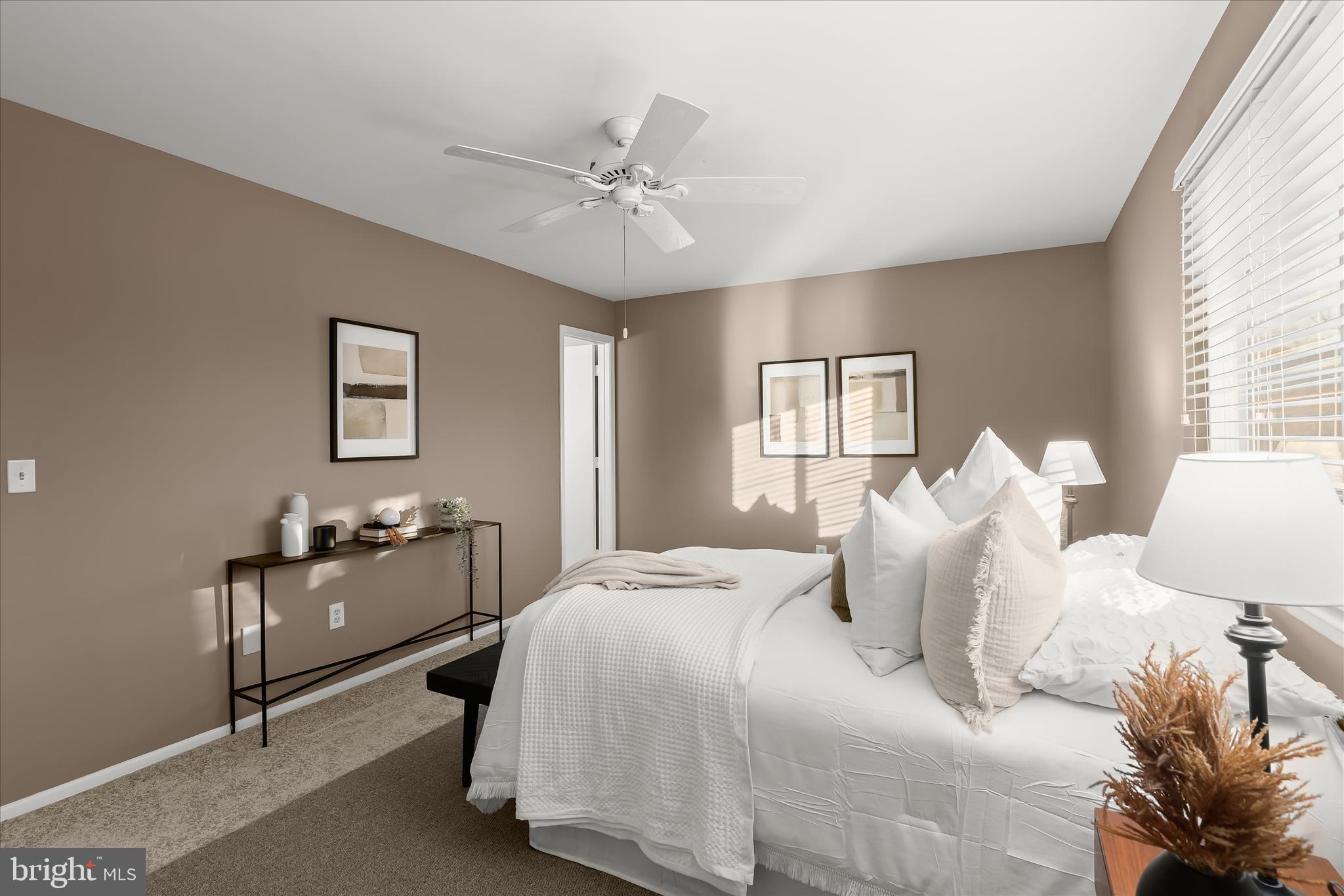 SILVER SPRING STATION - Residential