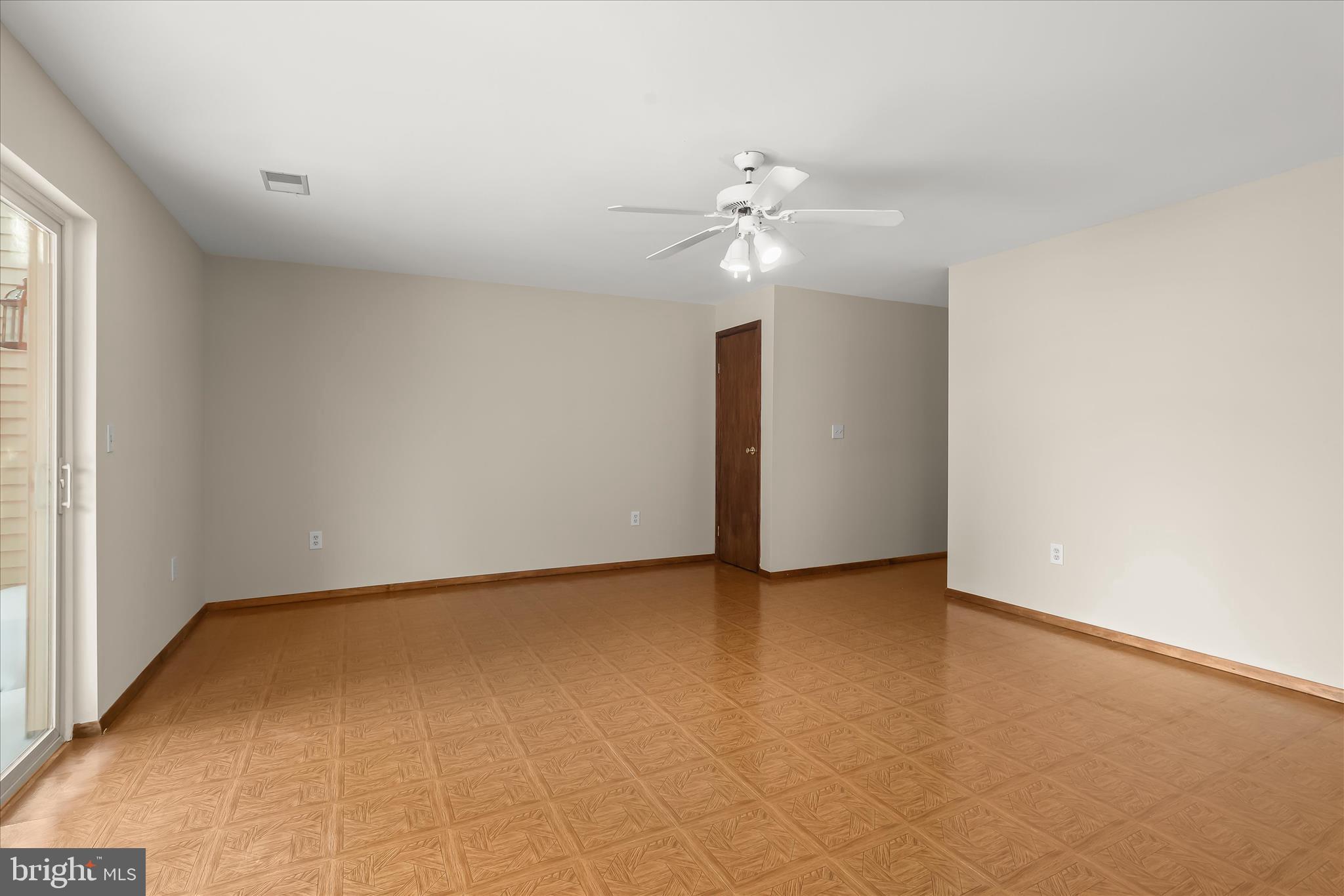 SILVER SPRING STATION - Residential