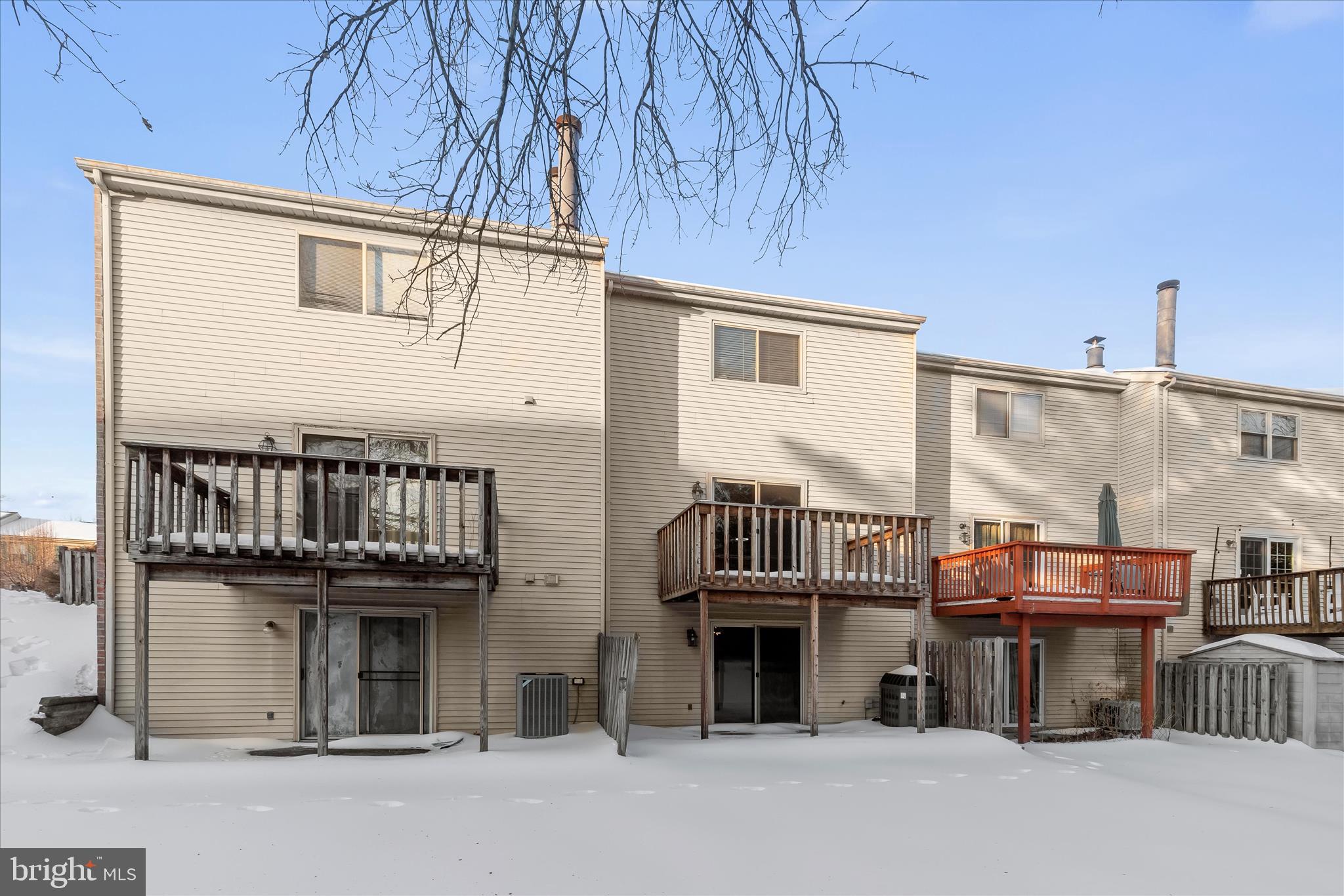 SILVER SPRING STATION - Residential