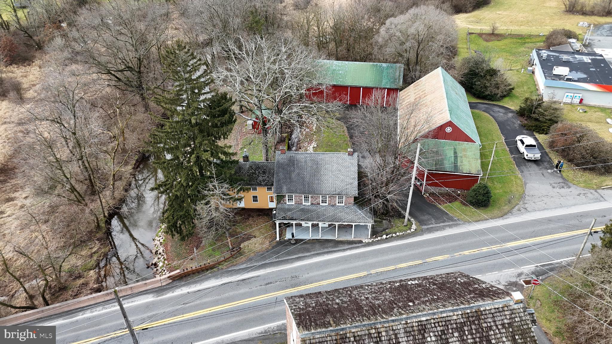 BRECKNOCK TOWNSHIP - Residential