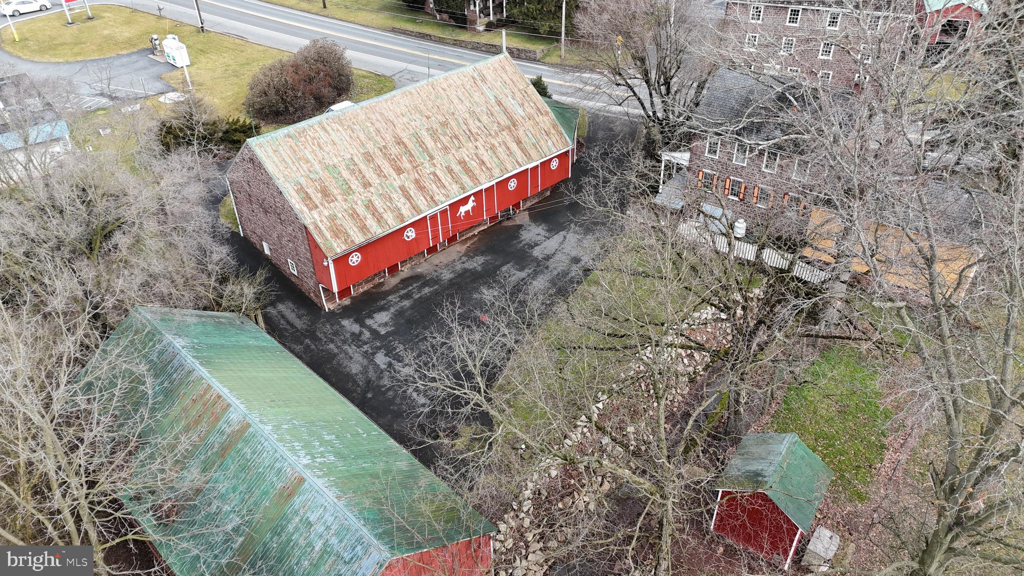 BRECKNOCK TOWNSHIP - Residential