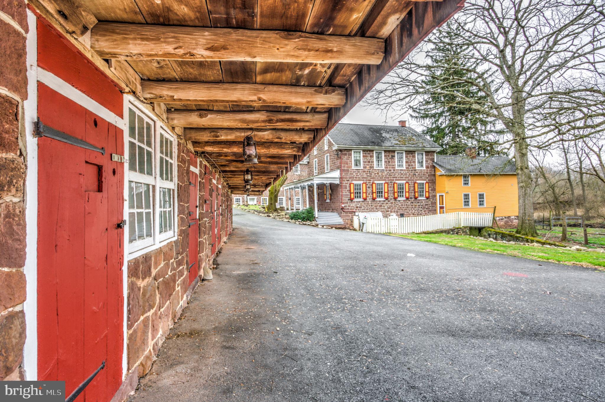 BRECKNOCK TOWNSHIP - Residential