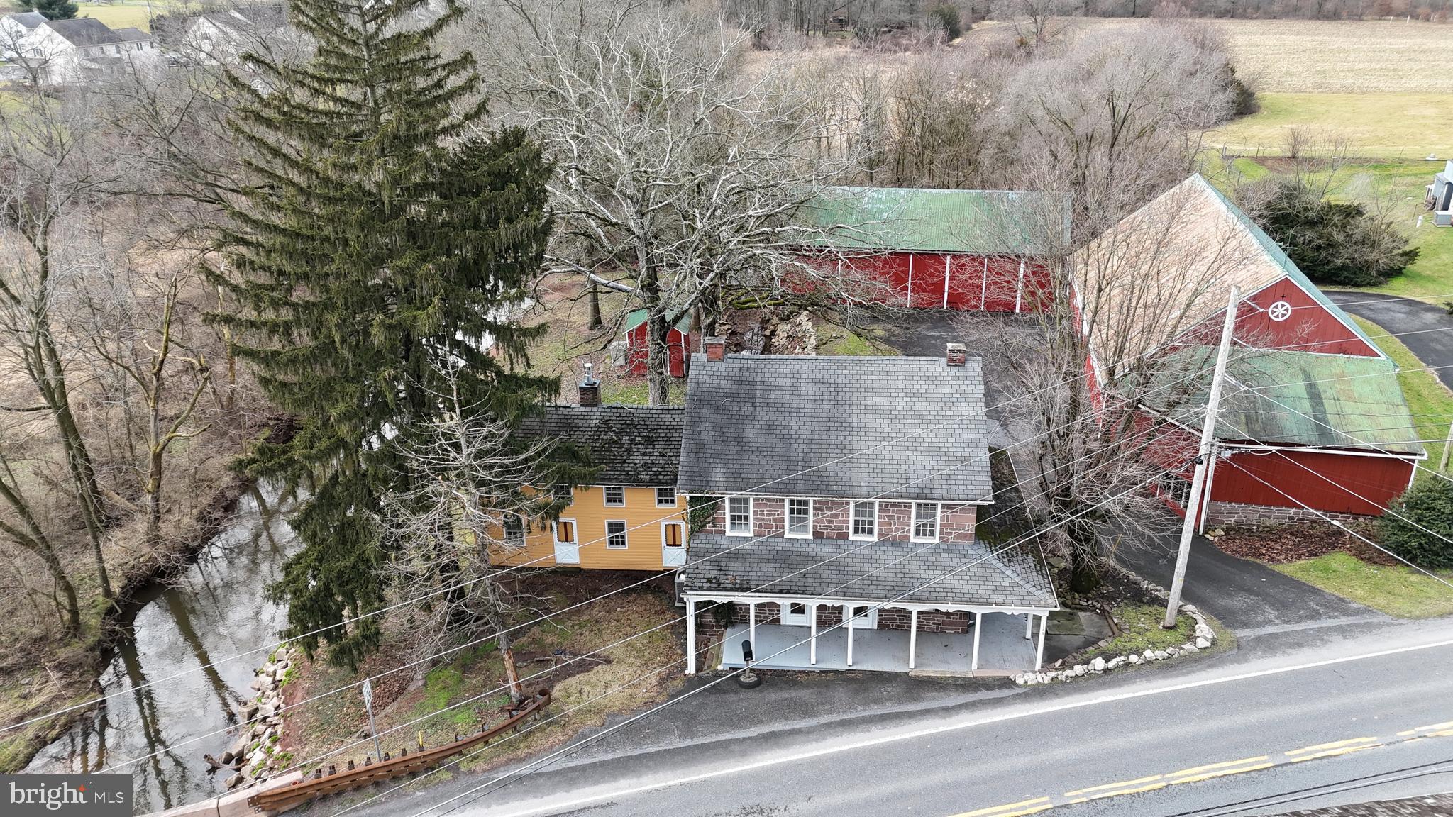 BRECKNOCK TOWNSHIP - Residential