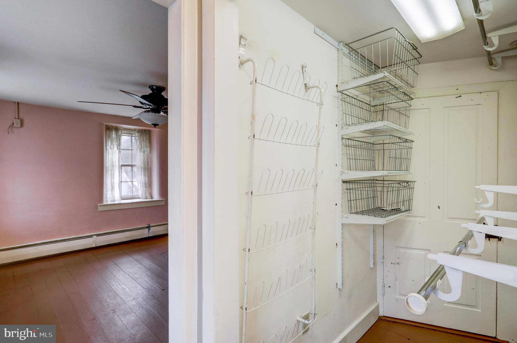 BRECKNOCK TOWNSHIP - Residential