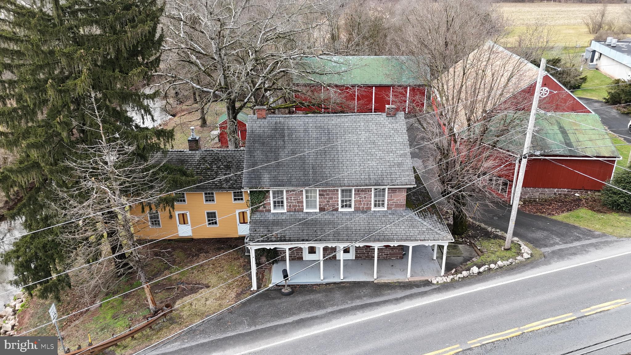 BRECKNOCK TOWNSHIP - Residential