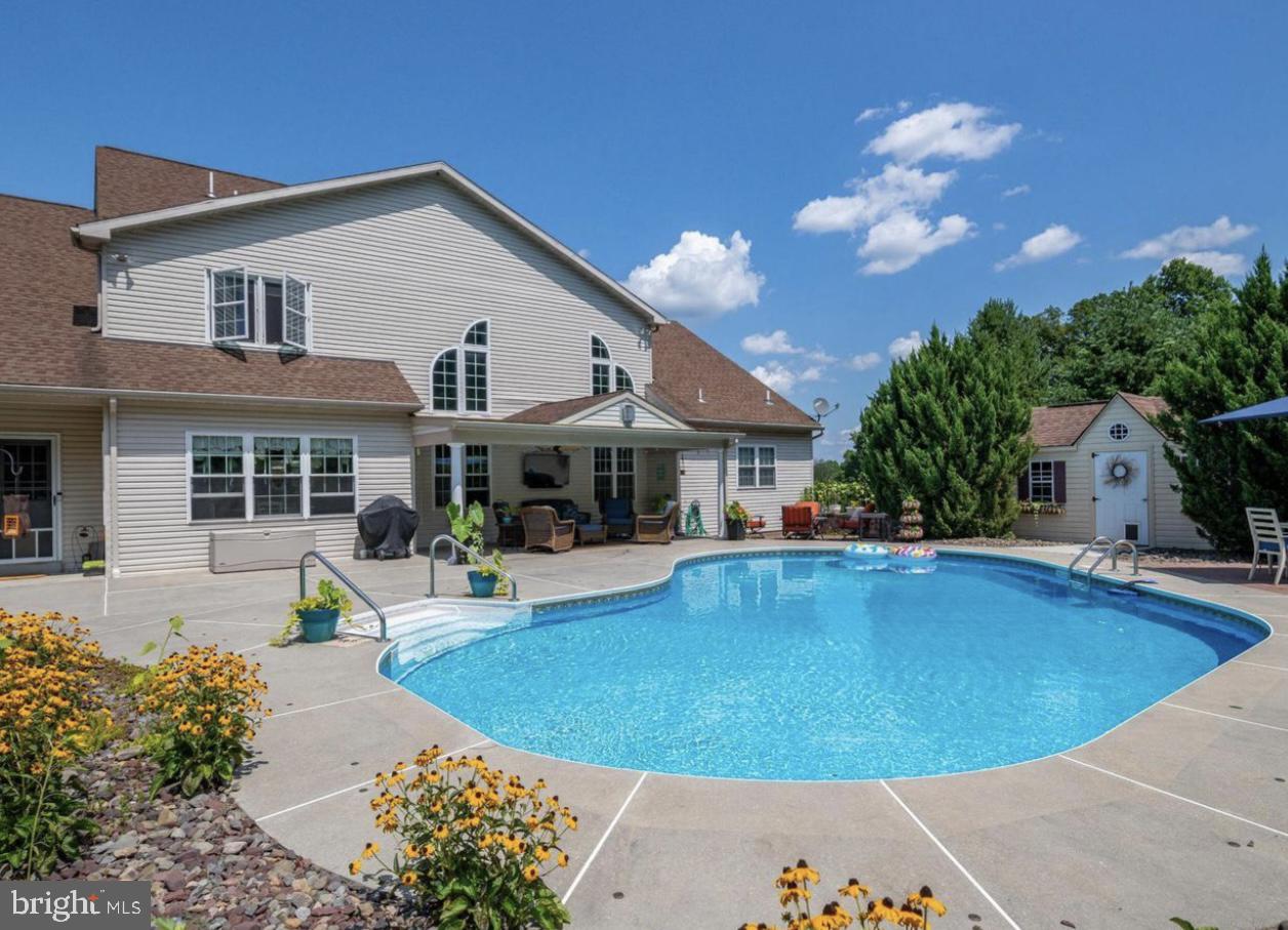 BRANDYWINE CROSSNG - Residential