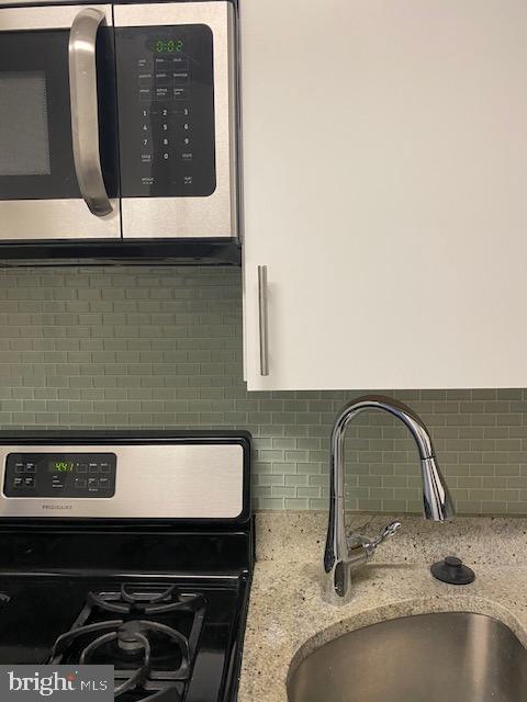 PARC EAST - Residential Lease