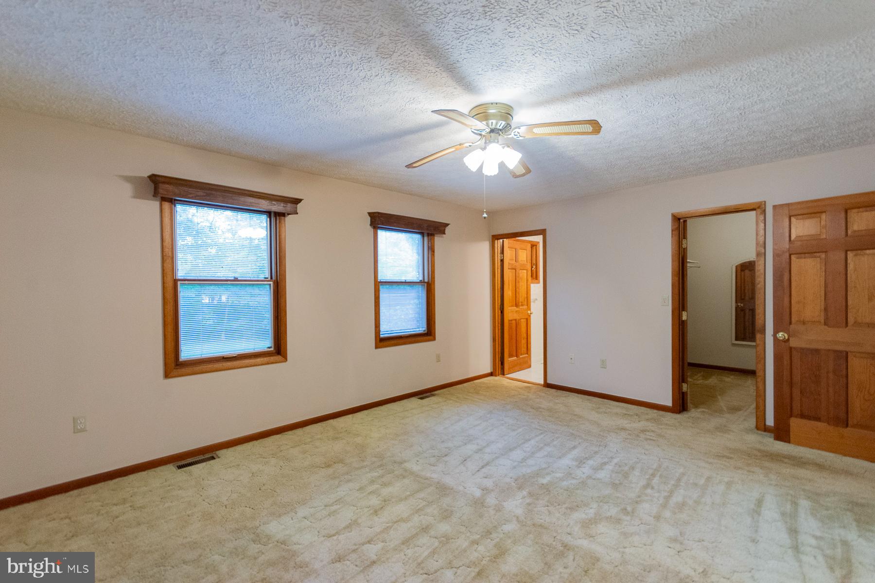 PEMBROKE GROVE - Residential