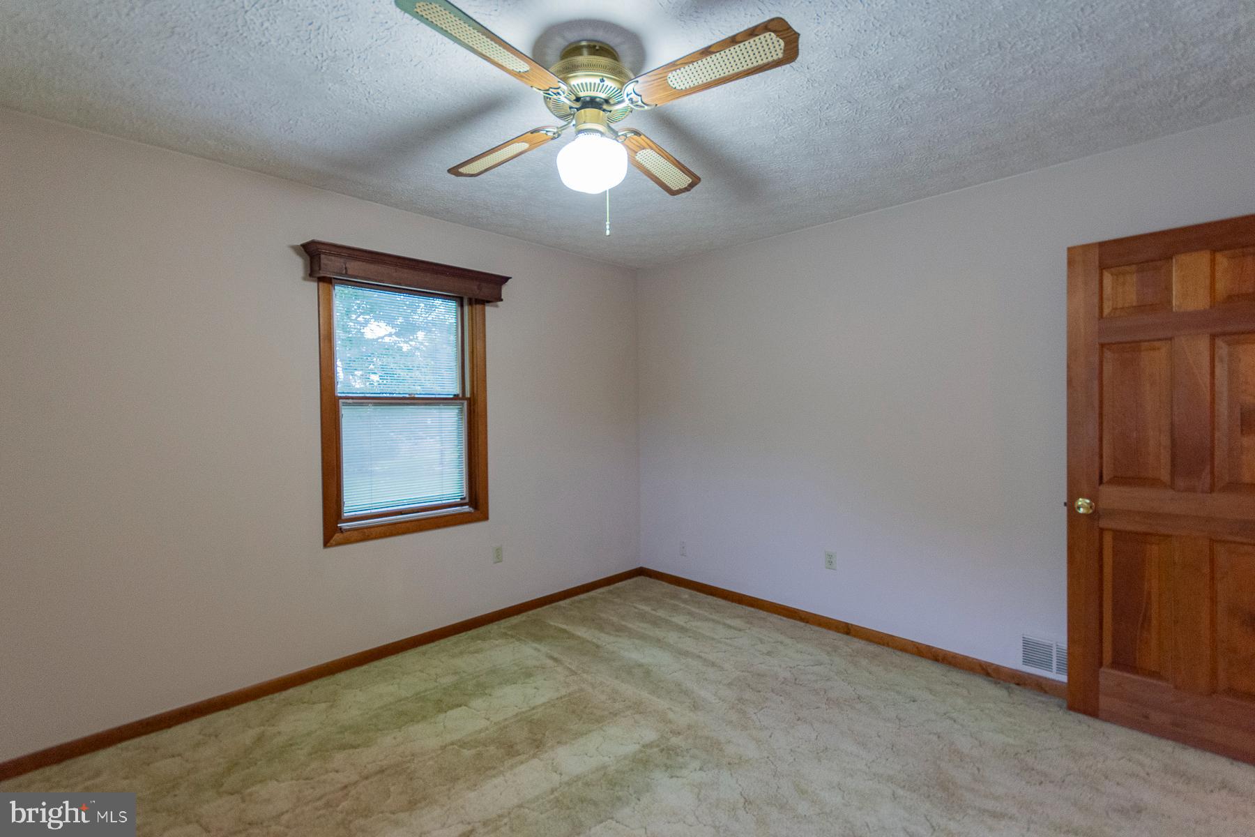 PEMBROKE GROVE - Residential