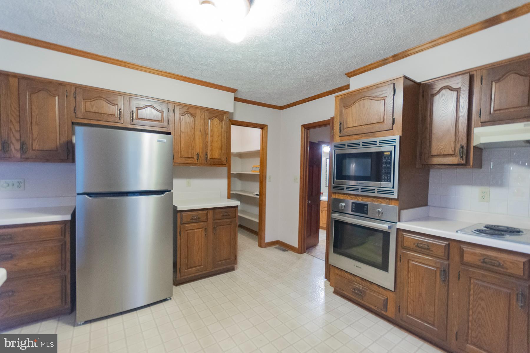 PEMBROKE GROVE - Residential