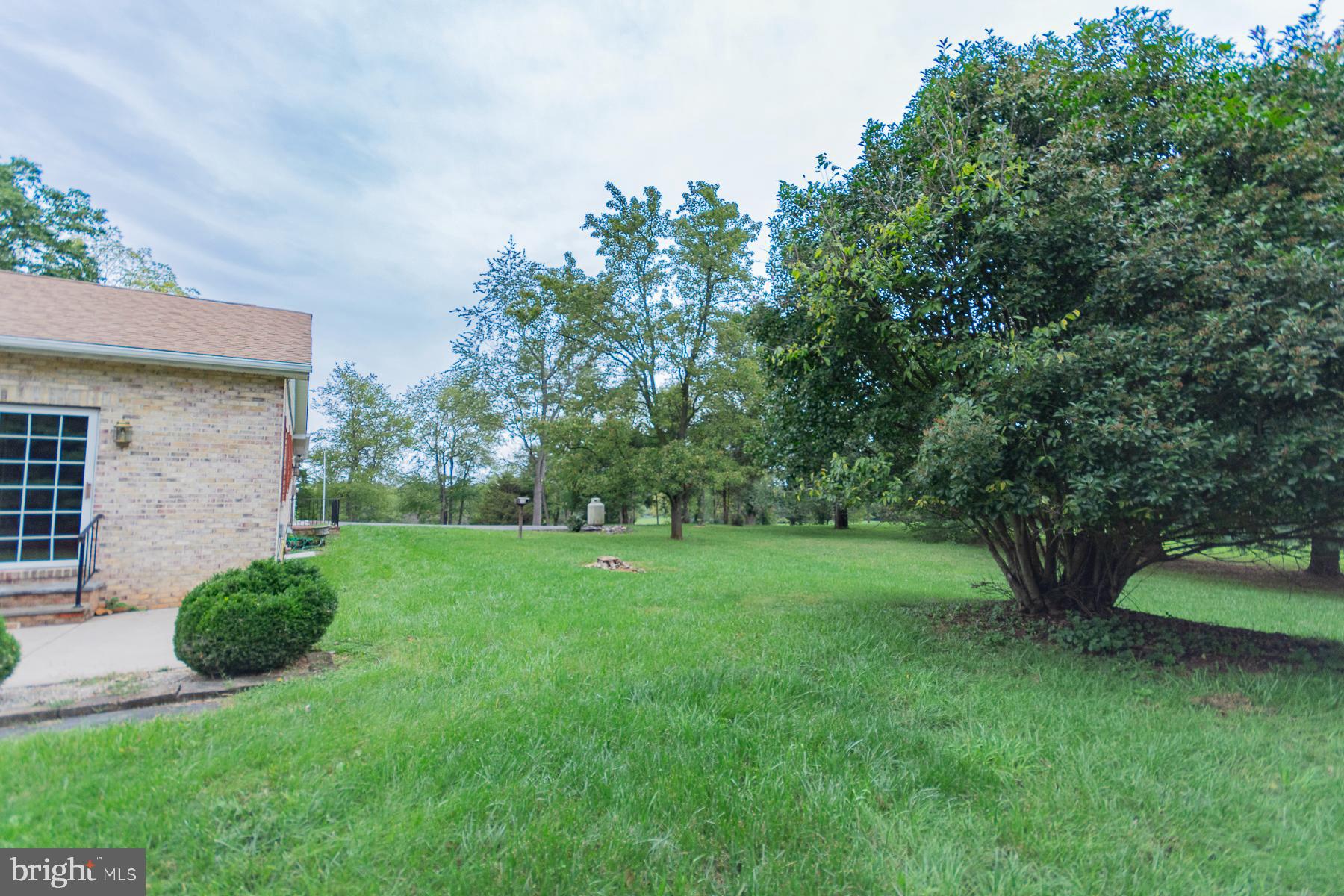 PEMBROKE GROVE - Residential