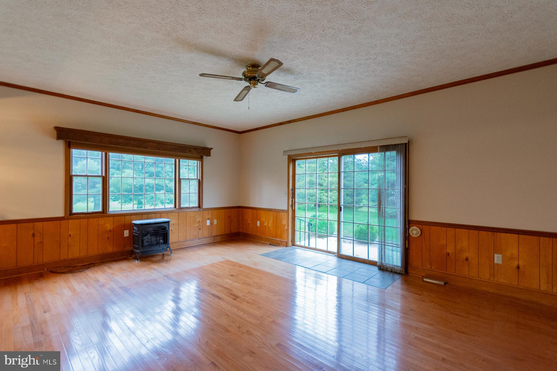 PEMBROKE GROVE - Residential