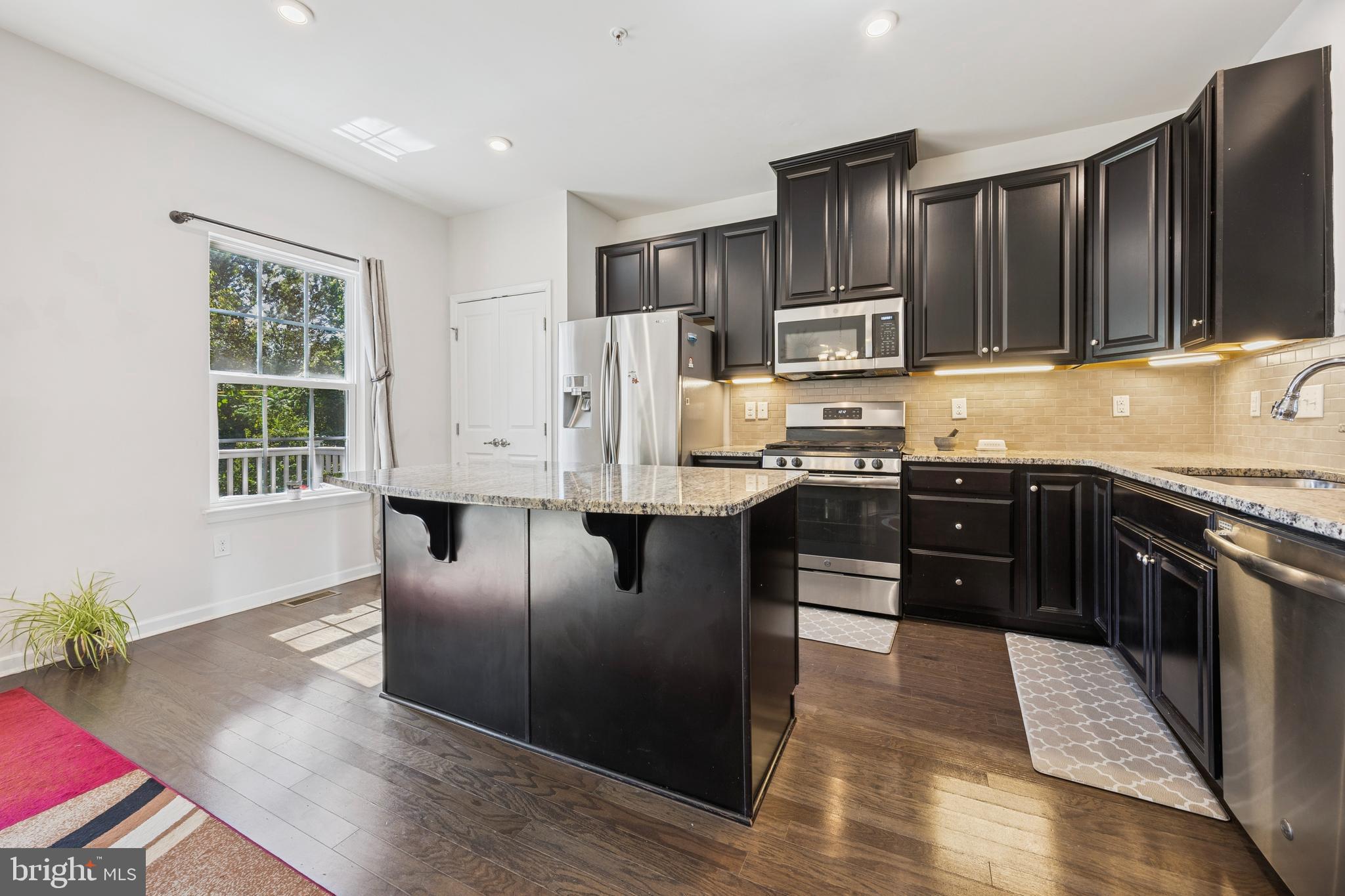 MALVERN WALK - Residential Lease