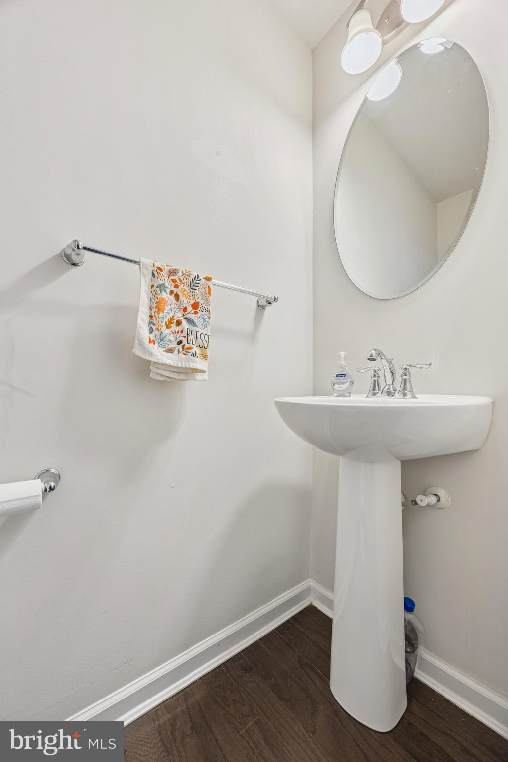 MALVERN WALK - Residential Lease