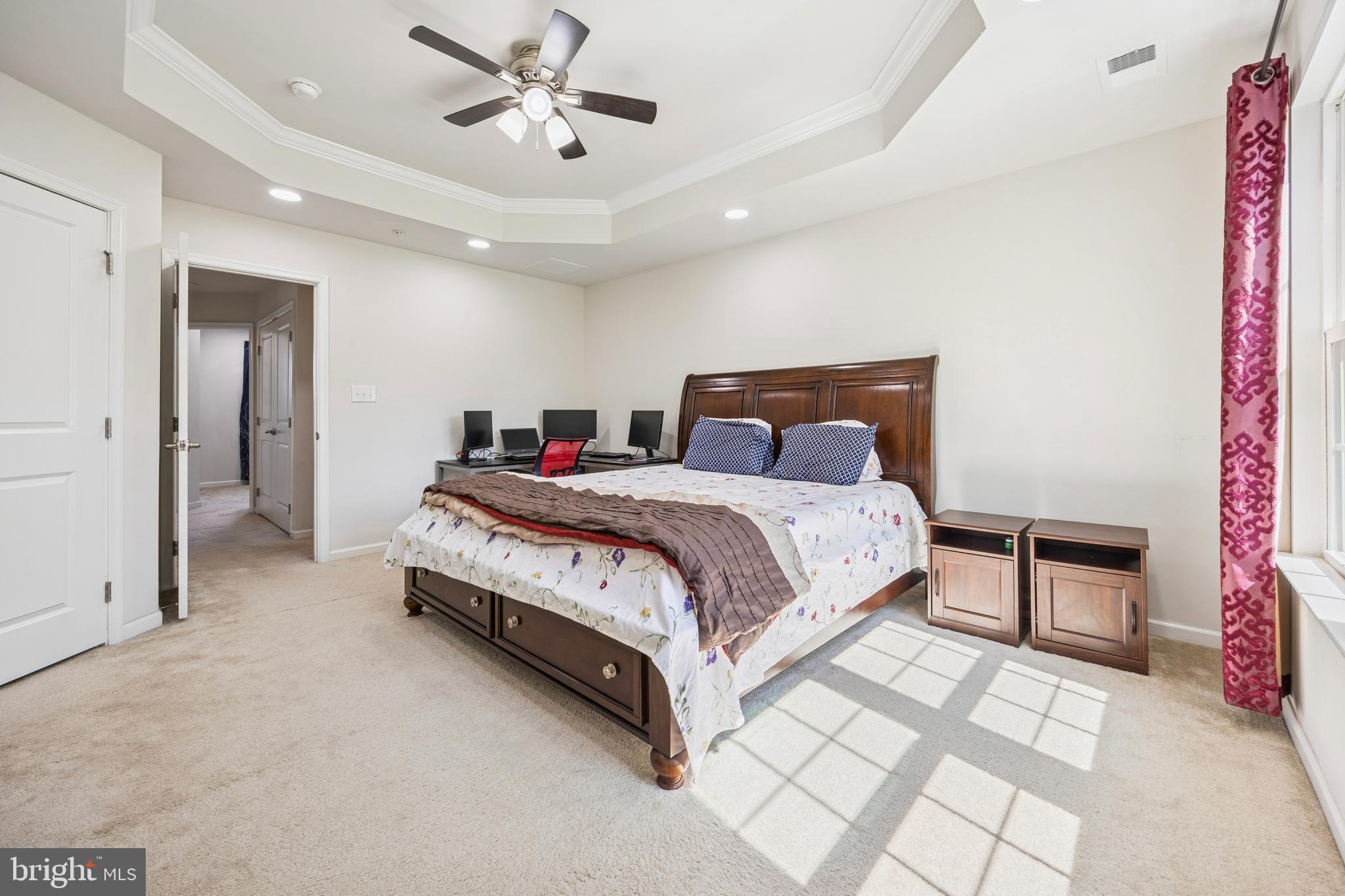 MALVERN WALK - Residential Lease