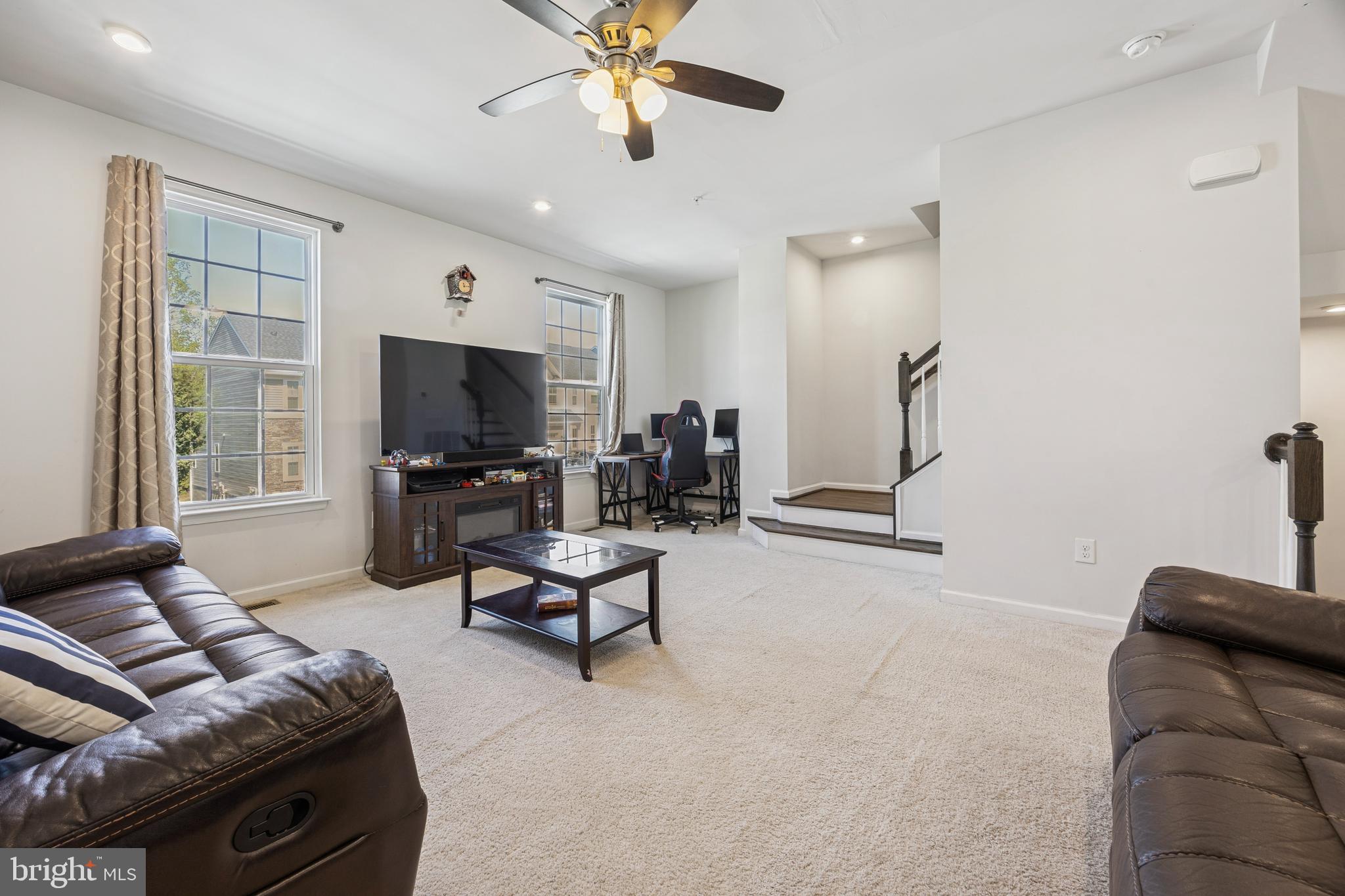 MALVERN WALK - Residential Lease