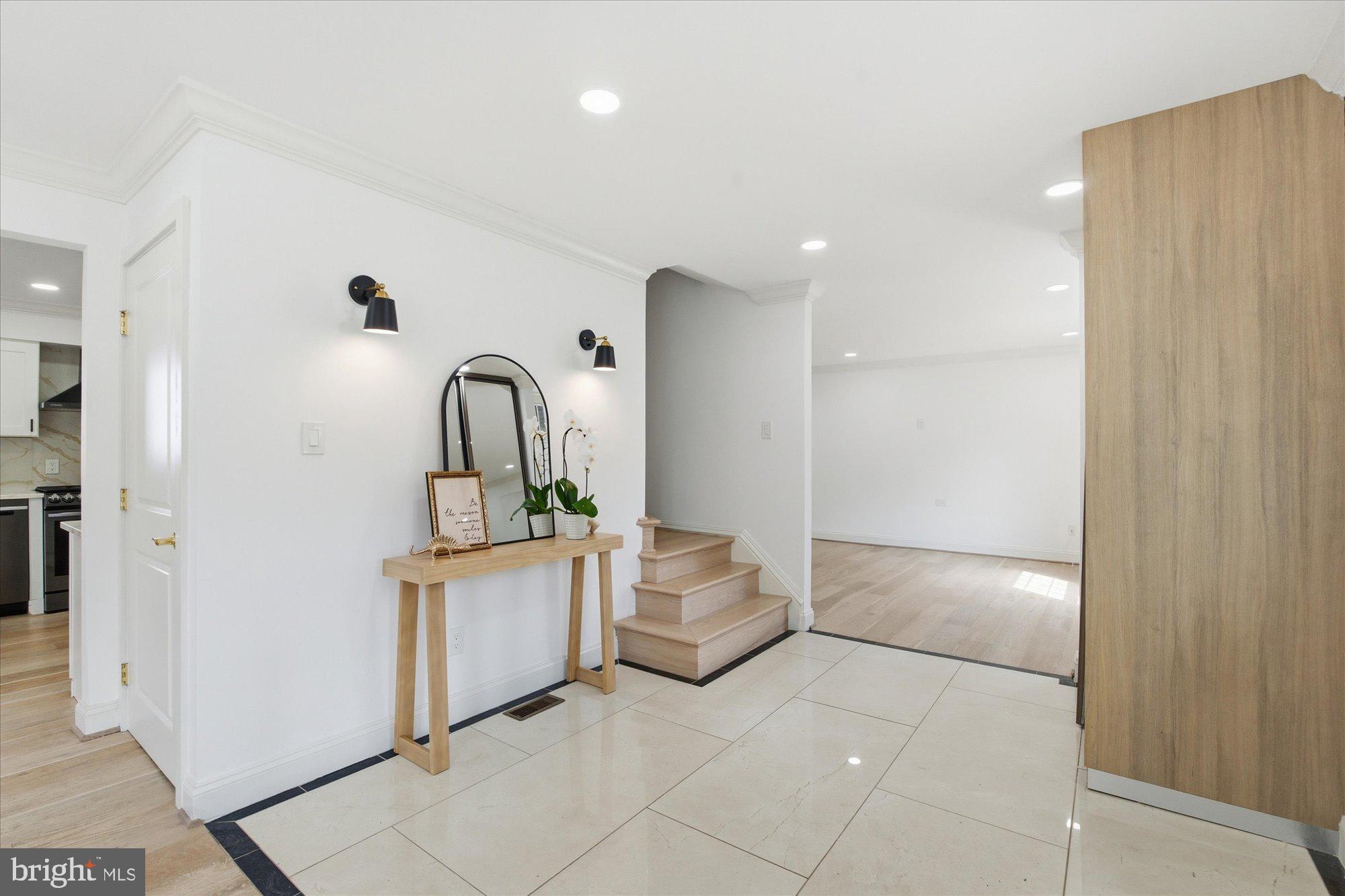 10904 GAINSBOROUGH ROAD