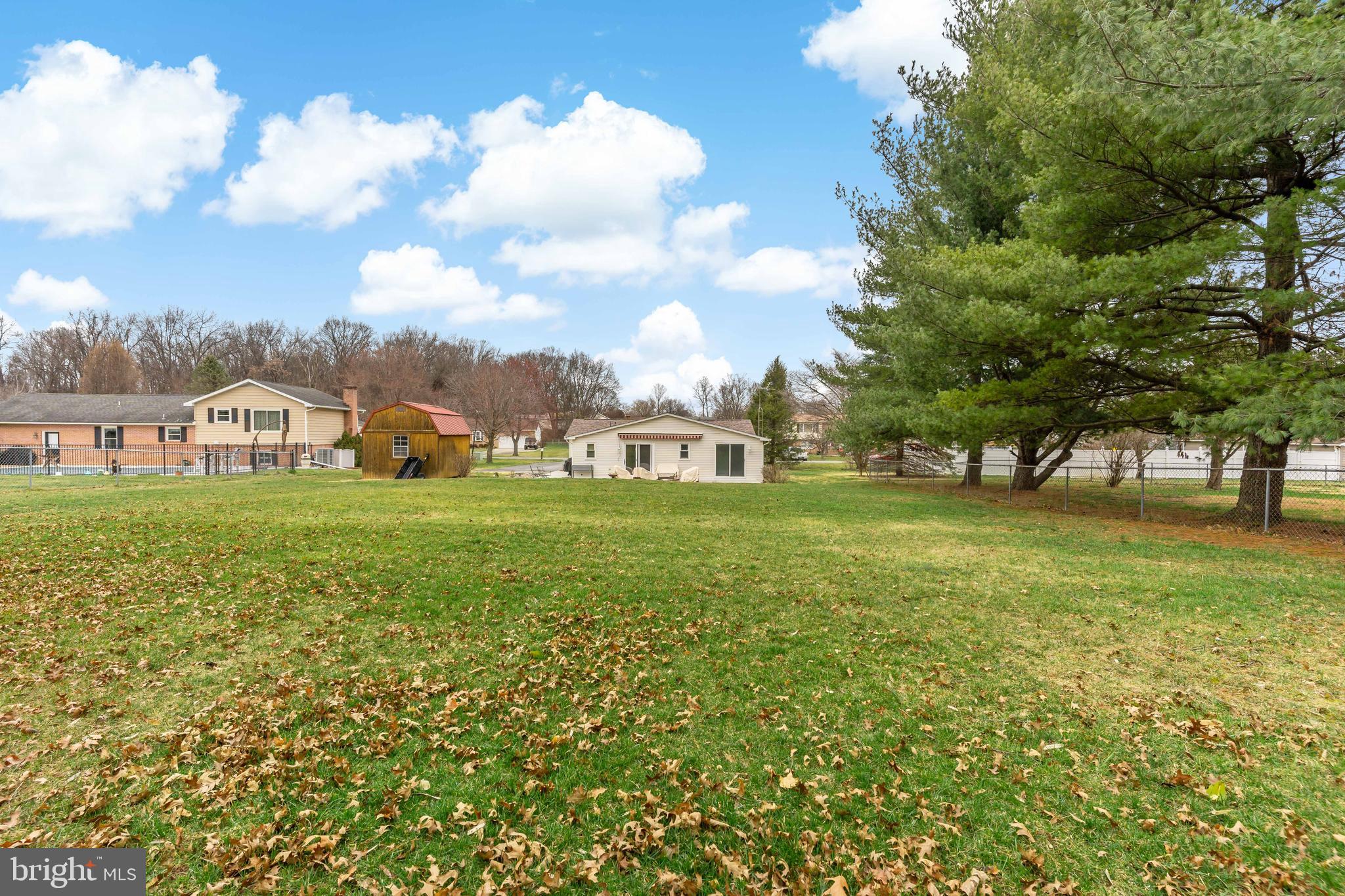 SYLVAN GROVE - Residential