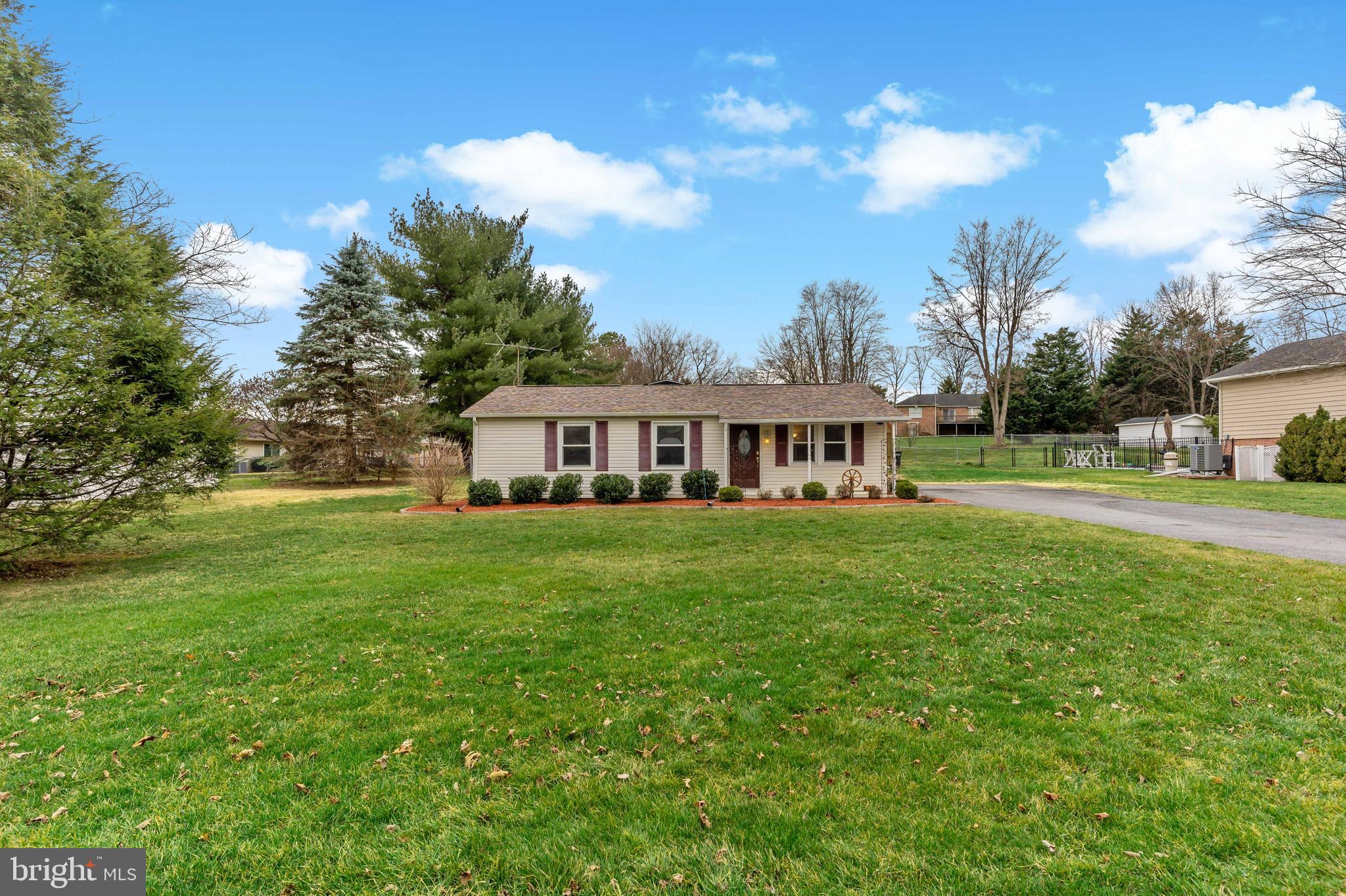 SYLVAN GROVE - Residential