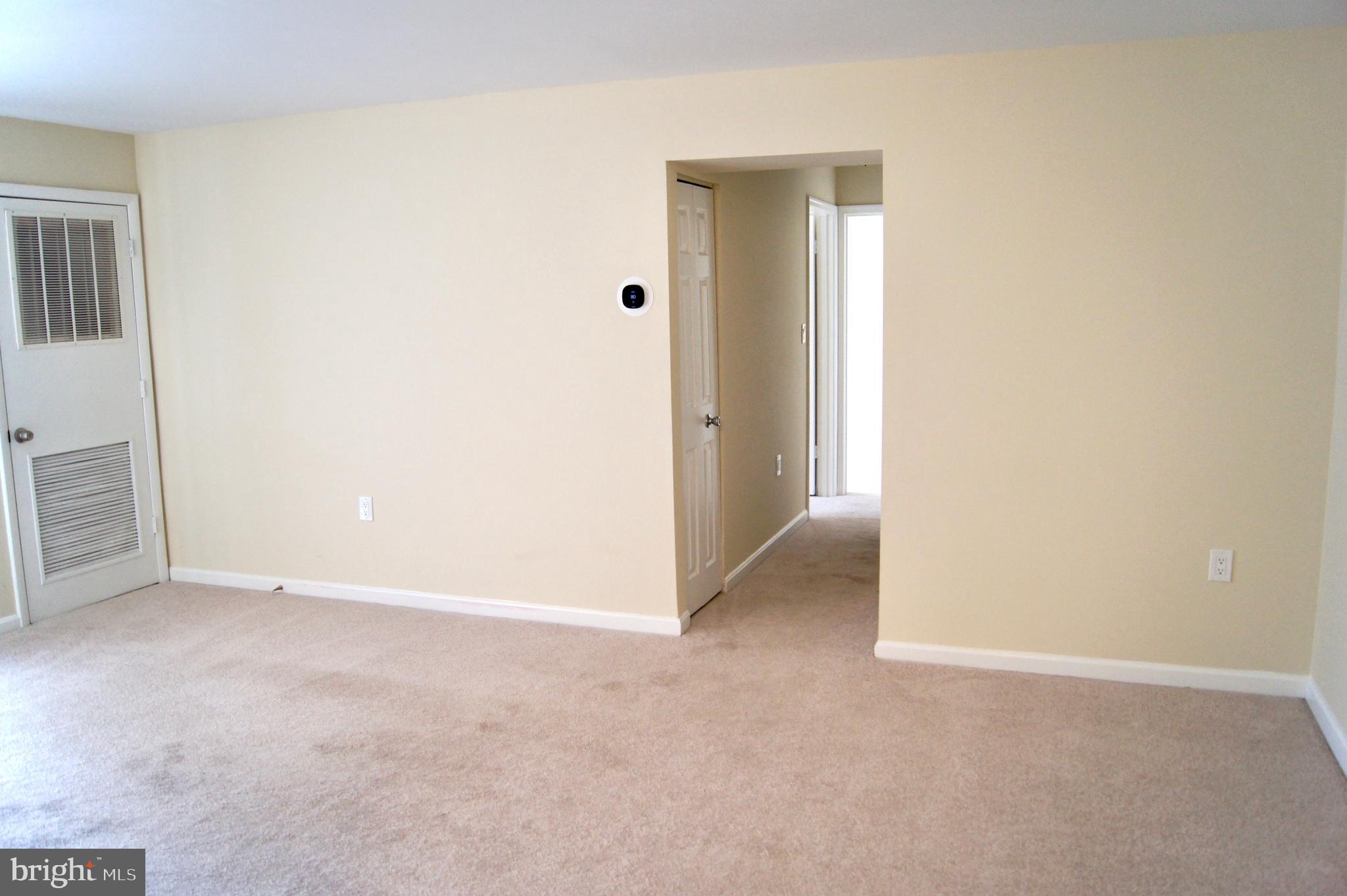 MONTGOMERY RUN - Residential Lease