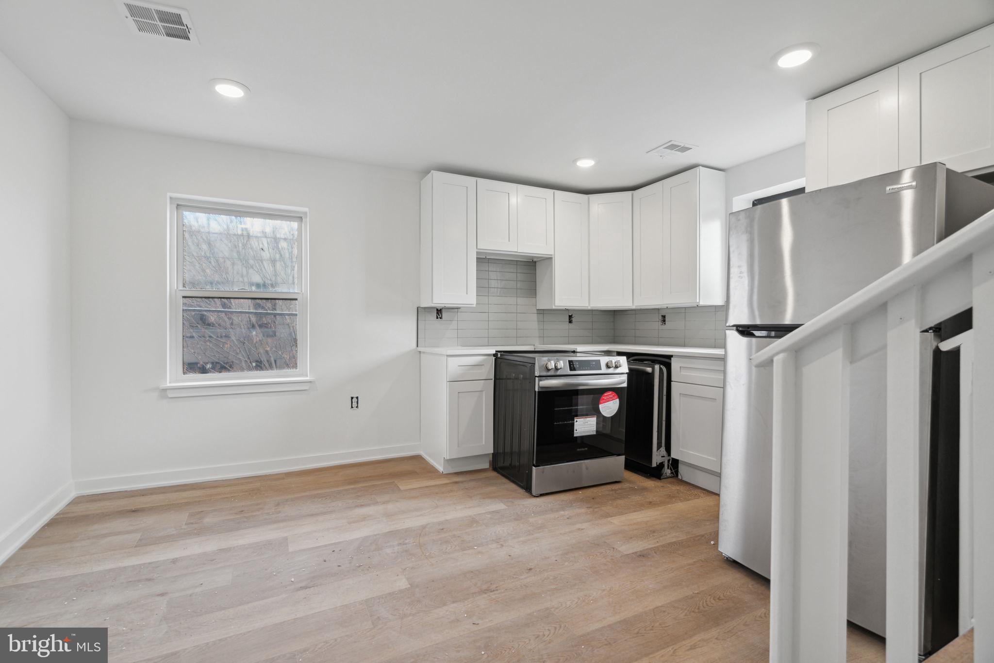 FISHTOWN - Residential Lease