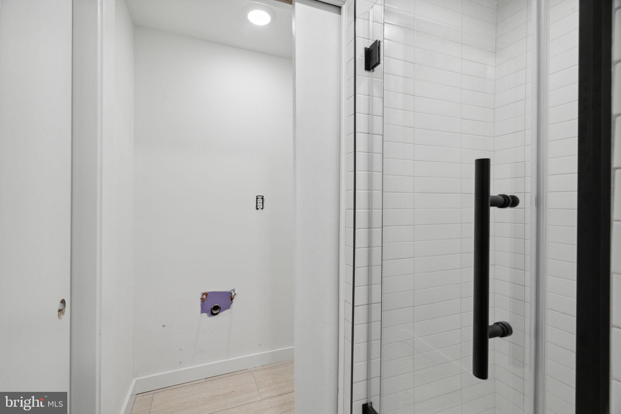 FISHTOWN - Residential Lease