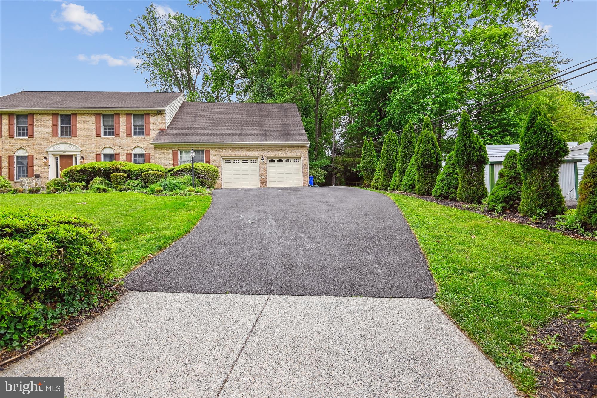 10120 FROST WAY
