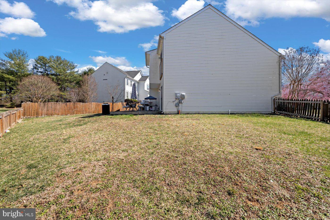 STRATFORD PLACE - Residential