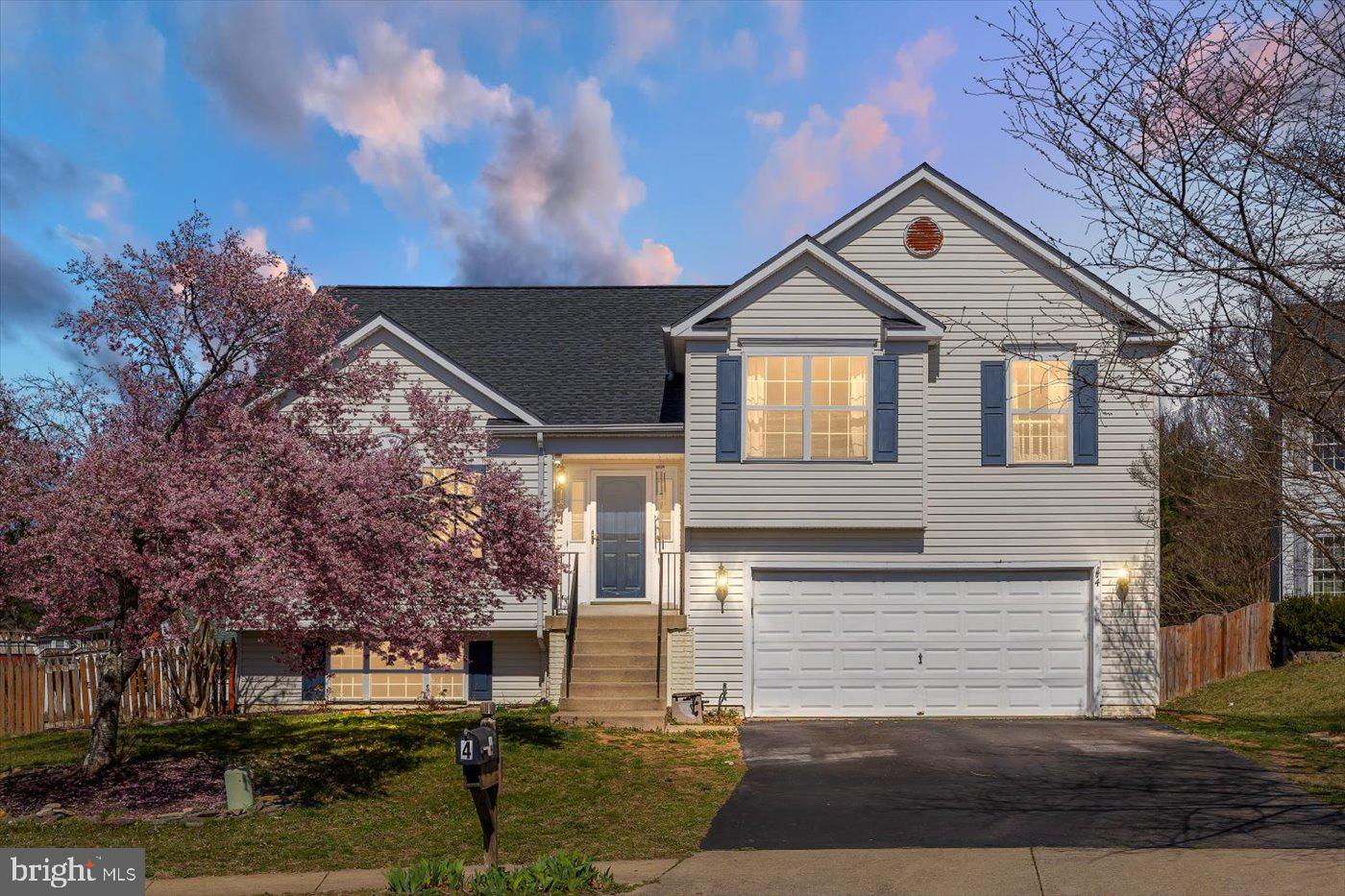 STRATFORD PLACE - Residential