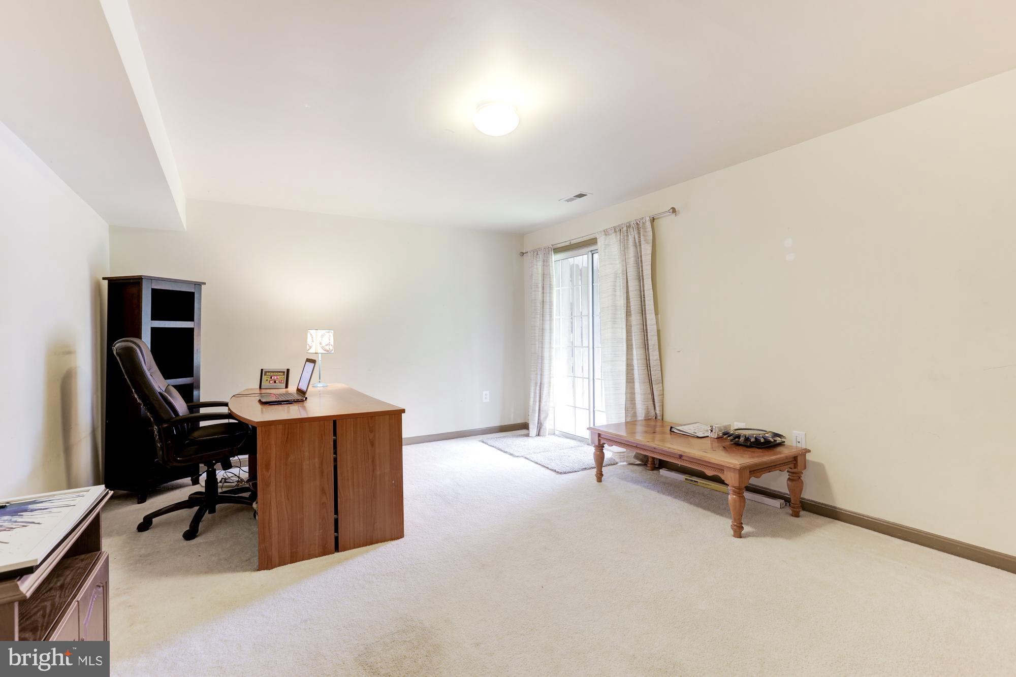 KINGS CREST AT SALEM STATION - Residential