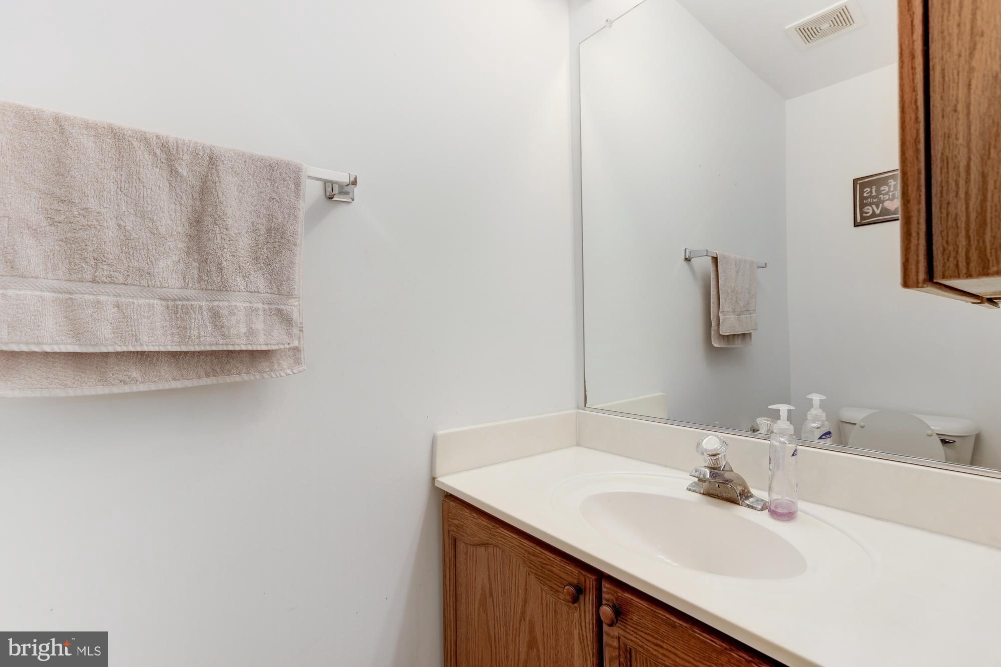 KINGS CREST AT SALEM STATION - Residential