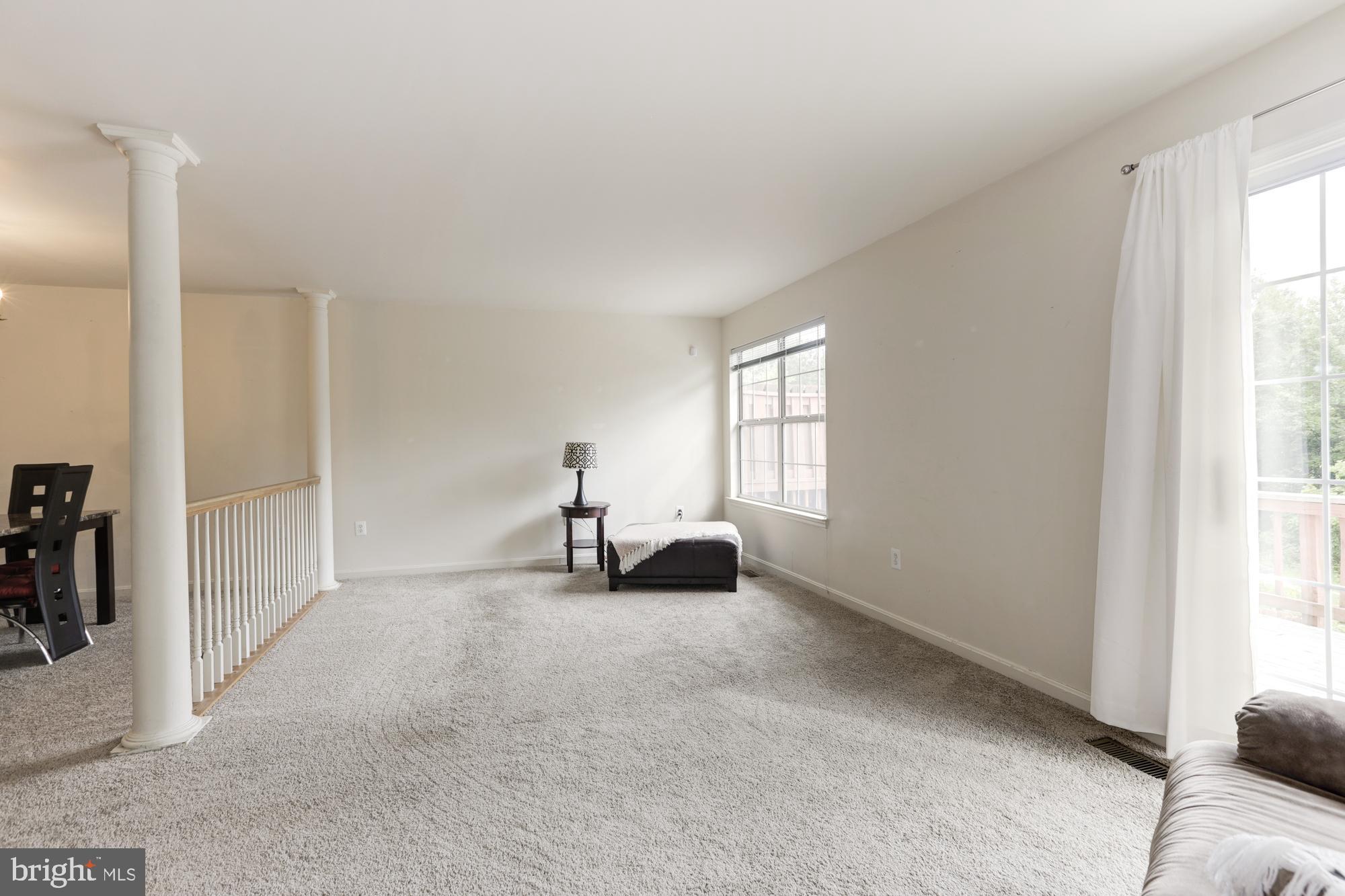 KINGS CREST AT SALEM STATION - Residential