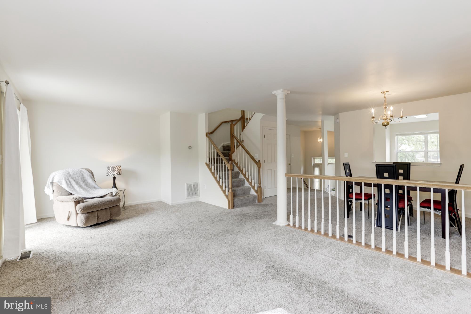 KINGS CREST AT SALEM STATION - Residential